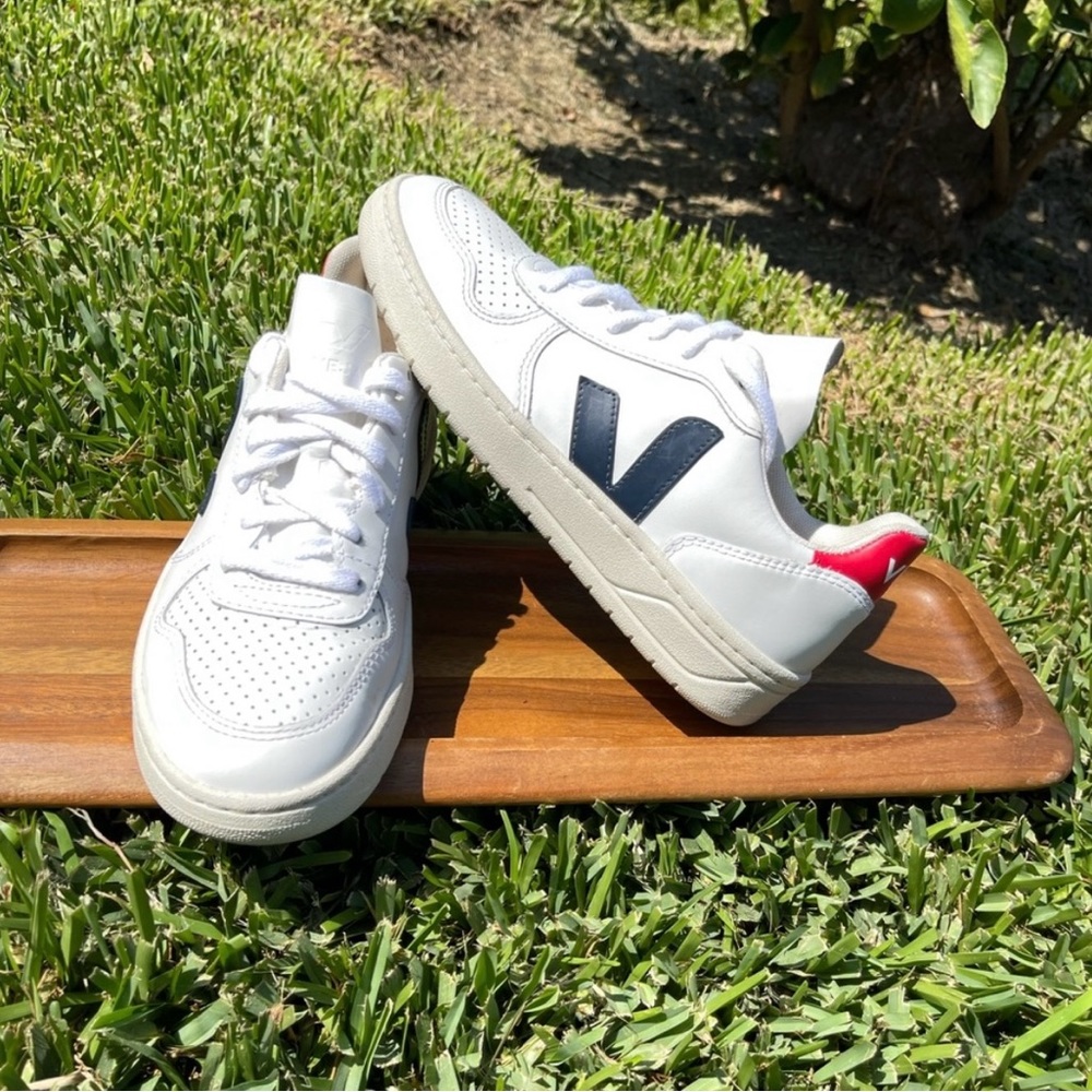Veja women’s Sneakers - Size 39